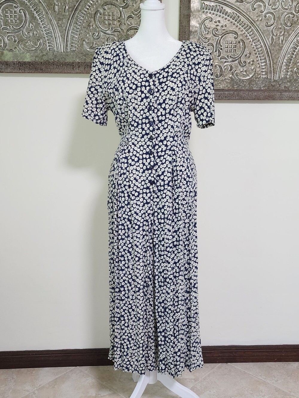 Vtg. 80's Ulterior Motives Navy & White Floral Button Up Tie Back Jumpsuit Sz 9